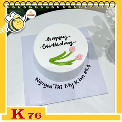 Bánh sinh nhật mini K76 nền trắng vẽ đóa hoa tupip xinh xẻo