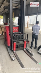 THAY BÁNH XE NÂNG ĐIỆN RAYMOND- RAYMOND FORKLIFT