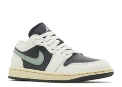 WMNS AIR JORDAN 1 LOW 'JADE SMOKE'