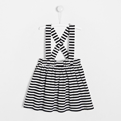 Baby girl's dress with straps