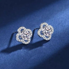 Khuyên tai bạc ý 925 kim cương Moissanite Bông Hoa CECY 1205