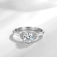 Nhẫn kim cương Moissanite M195