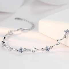 Lắc tay Bạc ý 925 pha lê Swarovski nữ tính CECY 07092