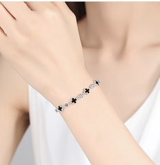 Lắc tay bạc ý 925 pha lê Swarovski cỏ bốn lá đen 2451