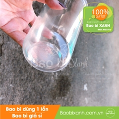 Ly nhựa đáy bầu 700ml pp