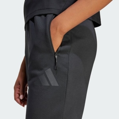 Quần nỉ adidas Z.N.E. Nữ - JE7842