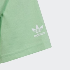 Áo thun trẻ em unisex adidas graphic - IB8617