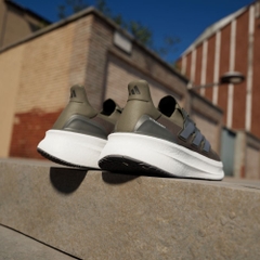 Giày chạy bộ adidas Ultraboost 5 Nam - ID8815