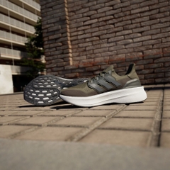 Giày chạy bộ adidas Ultraboost 5 Nam - ID8815