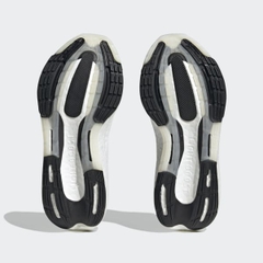 Giày chạy bộ nữ adidas ULTRABOOST LIGHT - GY9353