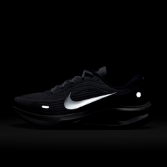 Giày chạy bộ Nike Journey Run Nam FN0228-104