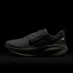 Giày chạy bộ Nike VOMERO 18 Nam HM6803-101