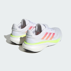 Giày chạy bộ nữ adidas SUPERNOVA 3 - HQ1805