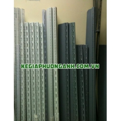 Thép V lỗ đa năng đã sơn