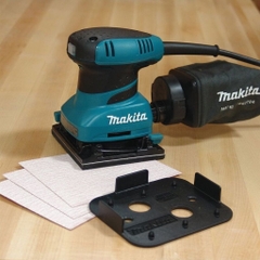 Máy chà nhám rung 114x140mm dùng điện 180W Makita BO4557