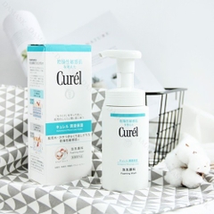 Sữa Rửa Mặt Dạng Bọt Curél Intensive Moisture Care Foaming Wash