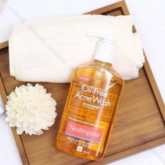 Sữa Rửa Mặt Cho Da Mụn Neutrogena Oil Free Acne Wash