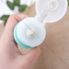Sữa Rửa Mặt Dành Cho Da Mụn Senka Perfect Whip Acne Care