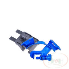 Kẹp giữ ống thay nước DIY