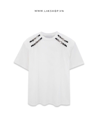 Áo Oversized White Buckle Neck Shoulder Padding T-shirt