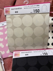 Áo Thun Cổ Lọ Marimekko Uniqlo