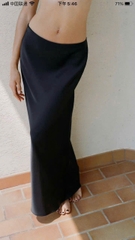 Chân Váy Lụa Zara 2 Màu