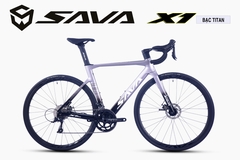 Xe Đạp Đua ĐỨC SAVA X1: Carbon cao cấp TORAY T800 tem UCI, Shimano SORA R3000 tốc độ, trục rỗng, líp thả, phanh đĩa dầu, lốp Continental Ultrasport  700x25C. ĐƯỢC MONG ĐỢI NHẤT