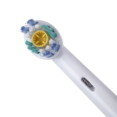 Đầu chải răng Oral-B 3D White EB 18-2