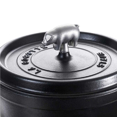 Staub - Núm nồi hình heo - 7cm