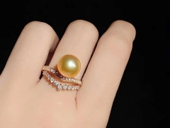 NHẪN NGỌC TRAI DUYÊN DÁNG CHẾ TÁC VÀNG 18K