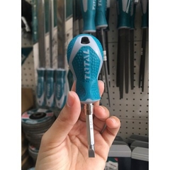 Tuốc nơ vít 2 đầu dẹp và bake TOTAL THT250216
