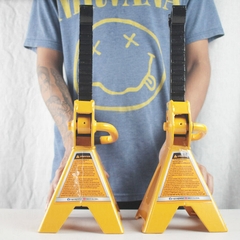 Đội kê 2 tấn INGCO HJS0201