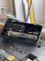 Máy vặn vít dùng pin 4V Worx WX242 (nâng cấp từ wx240)