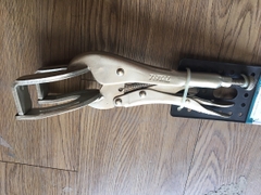 Kìm bấm hàn mỏ dẹp Total THT1921003 chính hãng