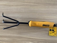 Cây cào đất làm vườn INGCO HGR1008
