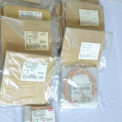 55172121 COVER GASKET Hitachi