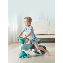 Xe lắc chòi chân có đèn nhạc cho bé Arolo Holla màu xanh dương