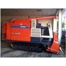 Máy gặt đập liên hợp KUBOTA PRO R-451