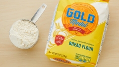 Bột Mì Số 11( bột mì cứng/bột bánh mì/bread flour ) hiệu Gold Medal Bread Flour 2.26kg