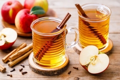 Dấm Táo hữu cơ hiệu Bragg Apple Cider Vinegar - Nhập khẩu Mỹ 473ml