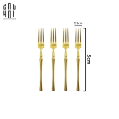 SET NĨA TRÁNG MIỆNG GLAMOUR 4PCS