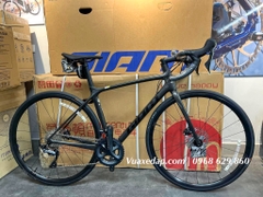 2022 GIANT TCR ADV 1 D-KOM