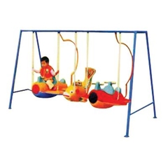 Xích đu 3 máy bay