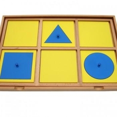 Khay diễn hình học