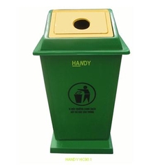 Thùng rác sân trường