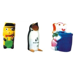 Thùng rác hình con vật