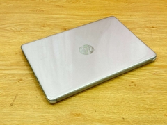 Laptop HP 240 G8 - Core i3-1005G1 - RAM 8GB - SSD 256GB - 14.0 INCH