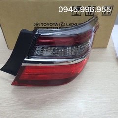 Đèn hậu mảnh ngoài vế phải Camry 2015 81551-06680 Đèn hậu mảnh ngoài vế phải Camry 2015 81551-06680