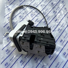 Ổ khoá ngậm cửa trước trái Hyundai Custin 81310O3000 Ổ khoá ngậm cửa trước trái Hyundai Custin 81310O3000