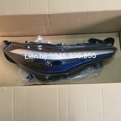Đèn pha Toyota Corolla Cross vế phải 81105-0A100 Đèn pha Toyota Corolla Cross vế phải 81105-0A100